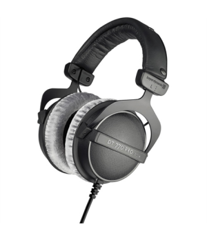 Beyerdynamic | Reference headphones | DT 770 PRO | Wired | On-Ear | Black