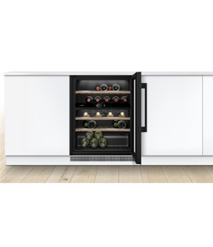 Bosch | Wine Cooler | KUW21AHG0 Series 6 | Energy efficiency class G | Built-in | Bottles capacity 44 | Cooling type | Black
