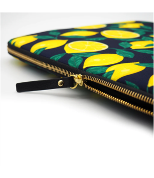 Casyx | SLVS-000002 | Casyx for MacBook | Fits up to size 13 ”/14 " | Sleeve | Midnight Lemons | Waterproof