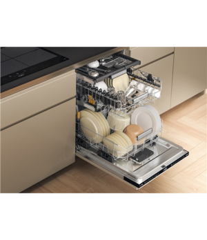 Whirlpool Dishwasher | W7I HF60 TU | Built-in | Width 59.8 cm | Number of place settings 15 | Number of programs 8 | Energy effi