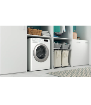 INDESIT | Washing machine | BWSE 71295X WSV EU | Energy efficiency class B | Front loading | Washing capacity 7 kg | 1200 RPM | 