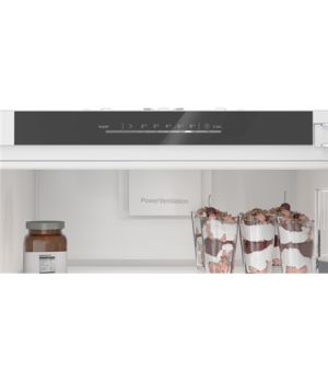 Bosch | Refrigerator | KIR81ADD0 | Energy efficiency class D | Built-in | Larder | Height 177.2 cm | Fridge net capacity 310 L |