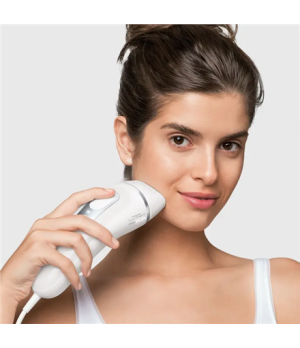 Braun | Silk-expert Pro 3 Epilator | PL3121 | Bulb lifetime (flashes) 300.000 | Number of power levels 3 | White/Silver